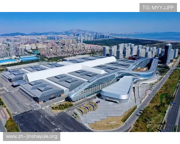 澳门金龙中心交通指南：如何便捷抵达与周边交通路线详解